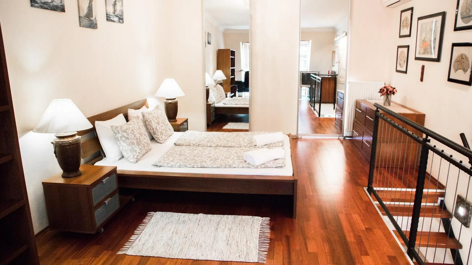 Elite Rooms & Apartments Hungary