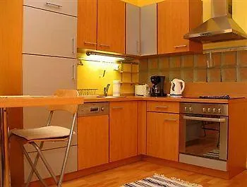 Elite Rooms & Apartments
