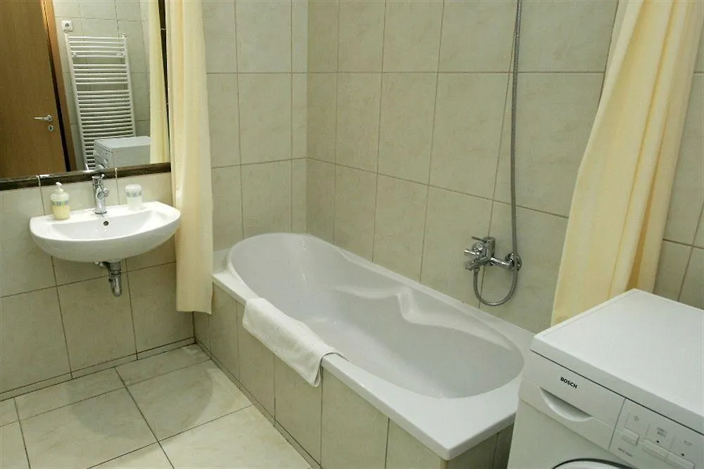 Elite Rooms & Apartments Hungary
